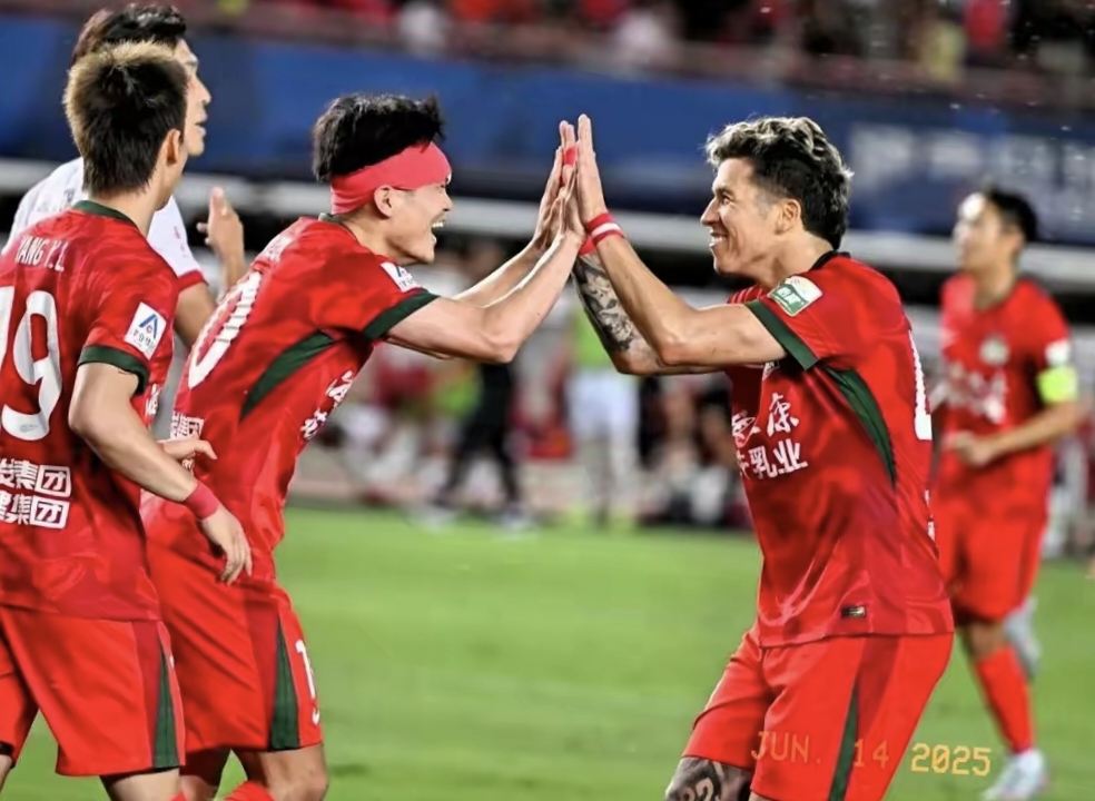 转折点成都蓉城豪取连胜,国王杯窗口期攻防权衡,压力陡增,临场指挥获称赞(成都蓉城俱乐部董事长朱澜波卸任)-澳门博彩网