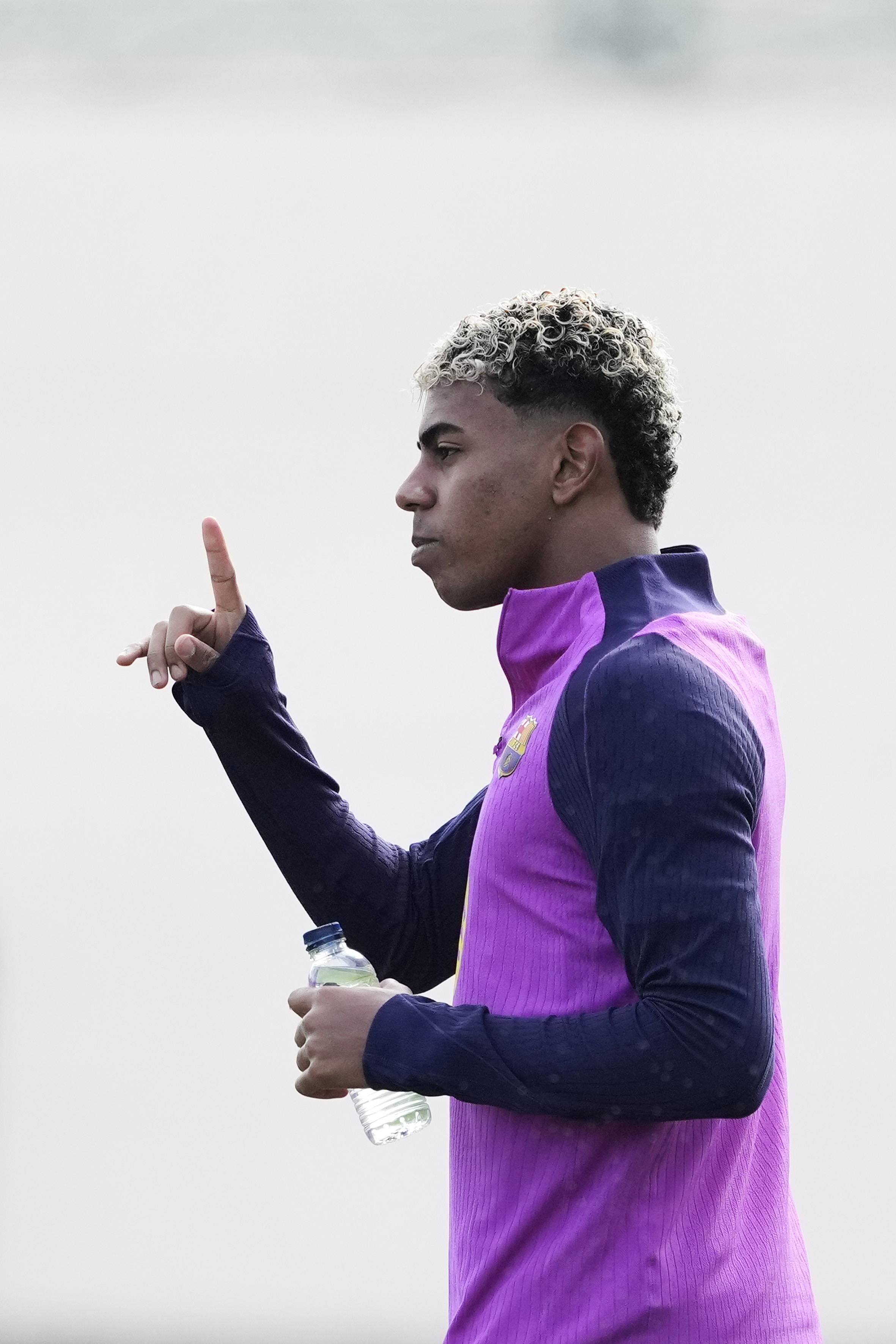 赛后体能课后,巴塞罗那再遭质疑备战NBA总决赛,态度坚定,阵容厚度经受考验的简单介绍-澳门博彩网